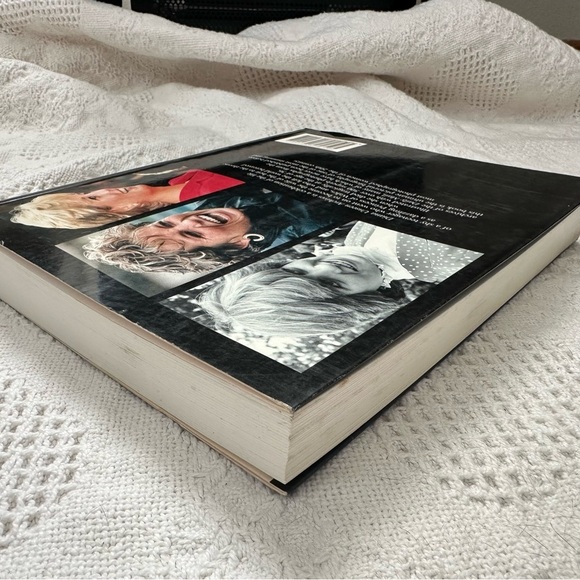 Diana - Unseen Archives by Alison Gauntlett - Picture 9 of 9